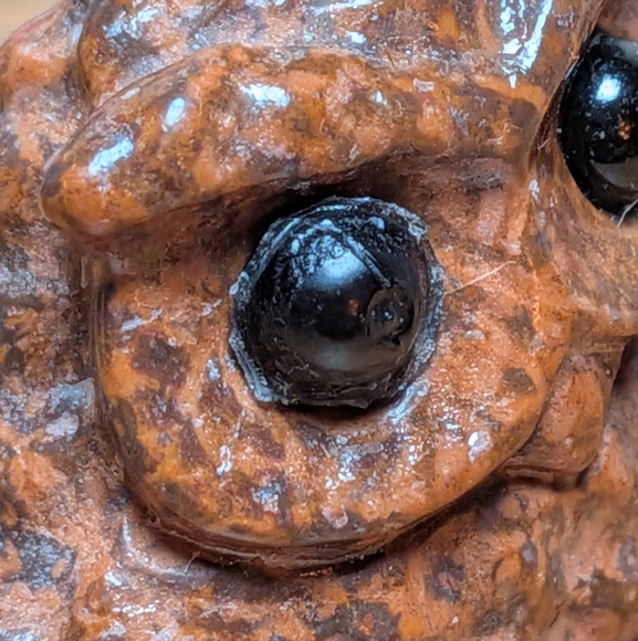 Calligraphy Jasper Owl Couple Crystal Carving - Picture 3 of 7